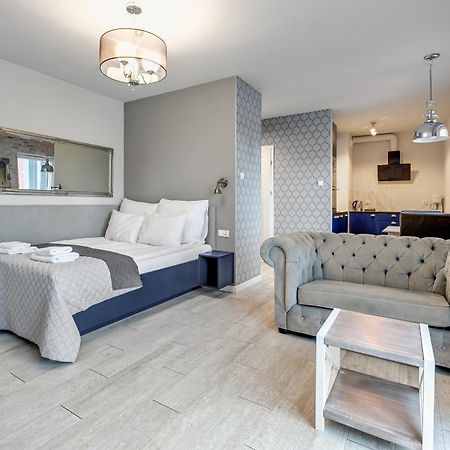 Aura Island Riverside By Downtown Apartments Гданск Екстериор снимка